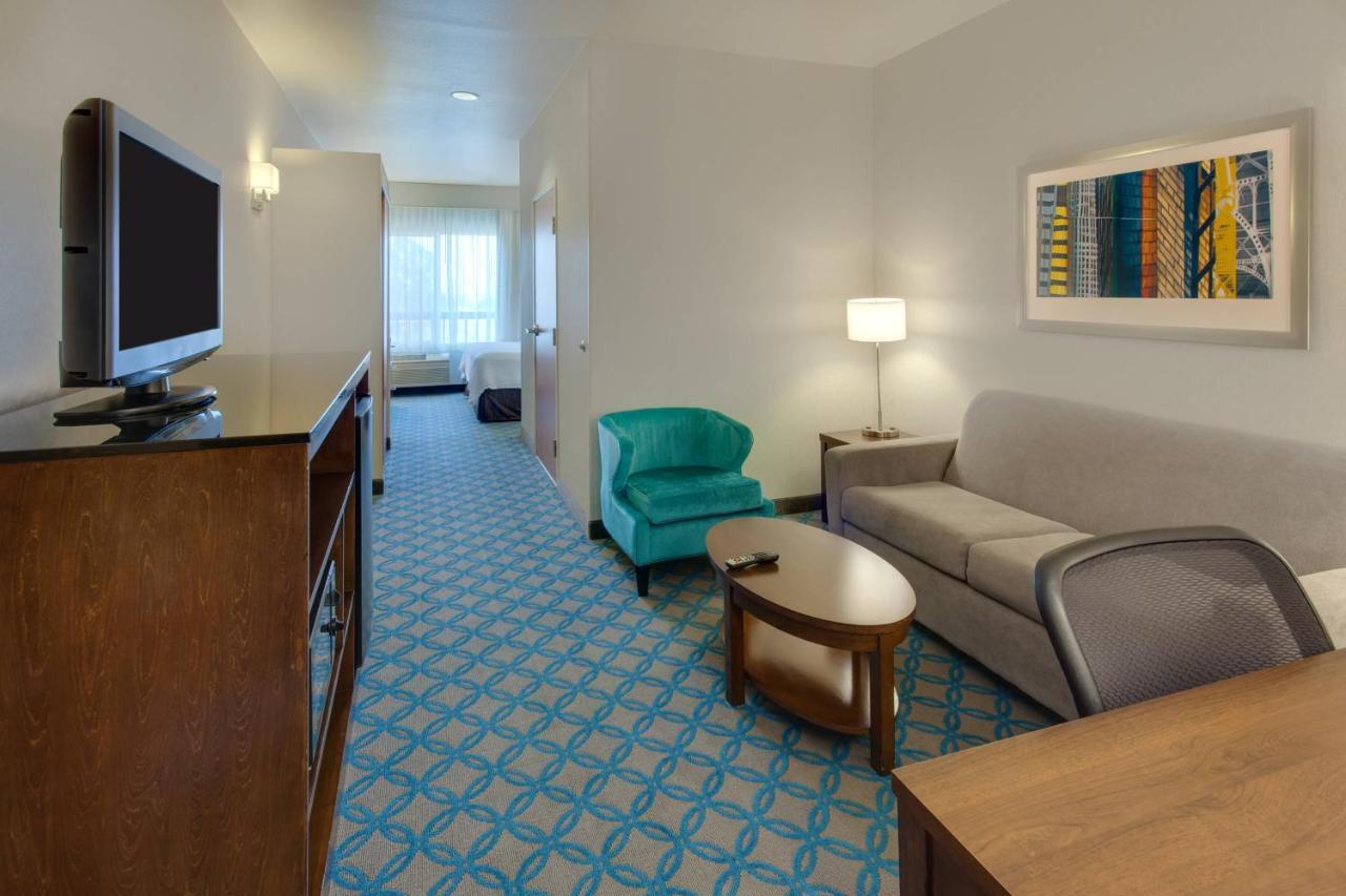 Fairfield Inn & Suites By Marriott San Francisco Airport Millbrae Exterior photo